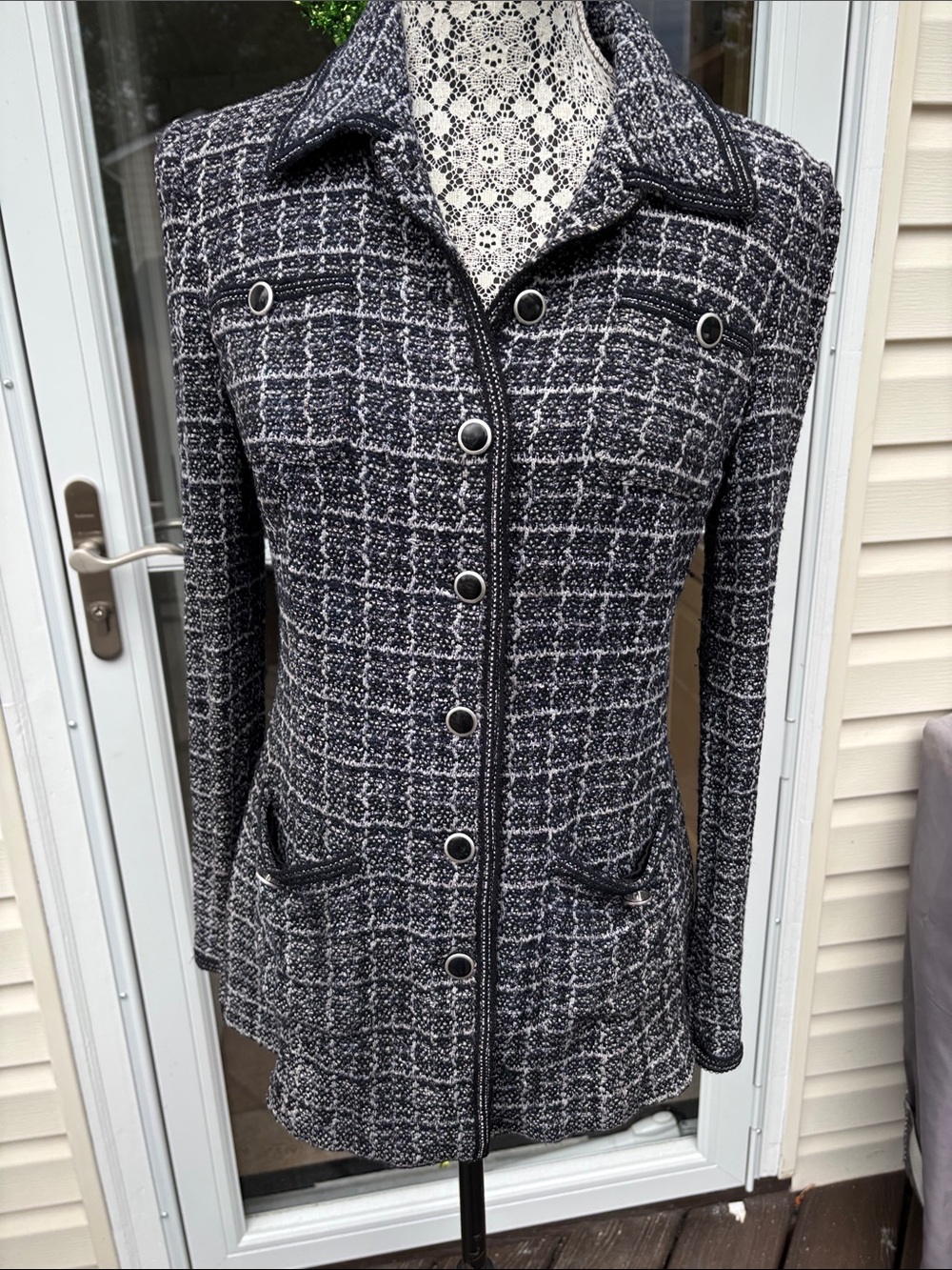 St. John Collection Ladies Black White Tweed Button-Front Jacket-10